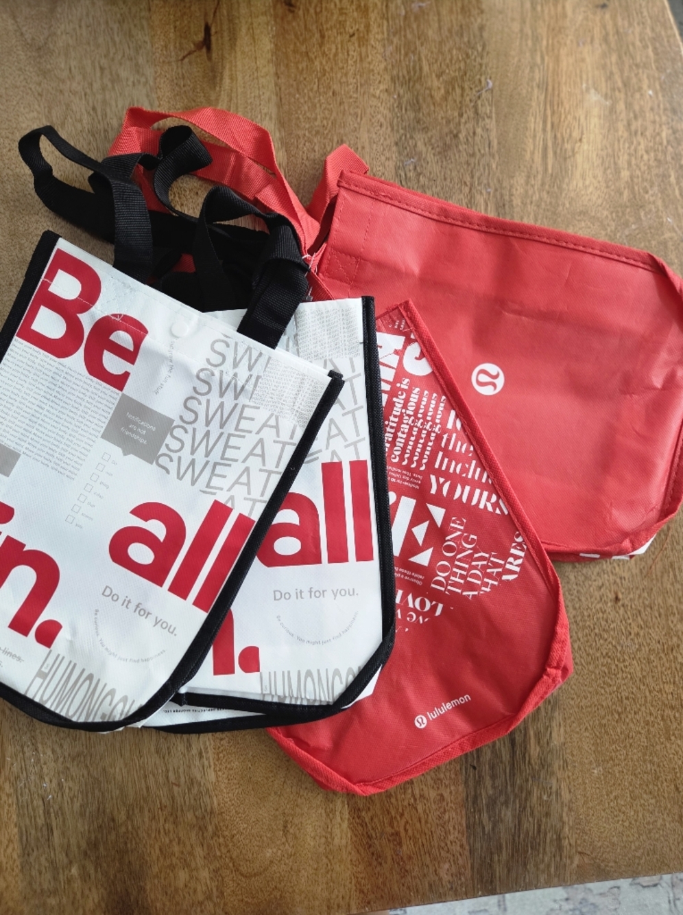 lululemon athletica Red and White Reusable Totes (Set of 4)